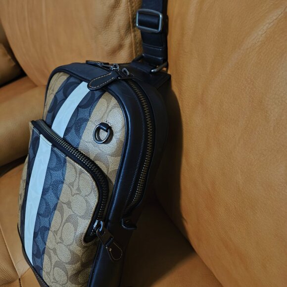 Coach Men’s Signature Canvas Crossbody Sling Backpack – Stripe Detail - Picture 2 of 3